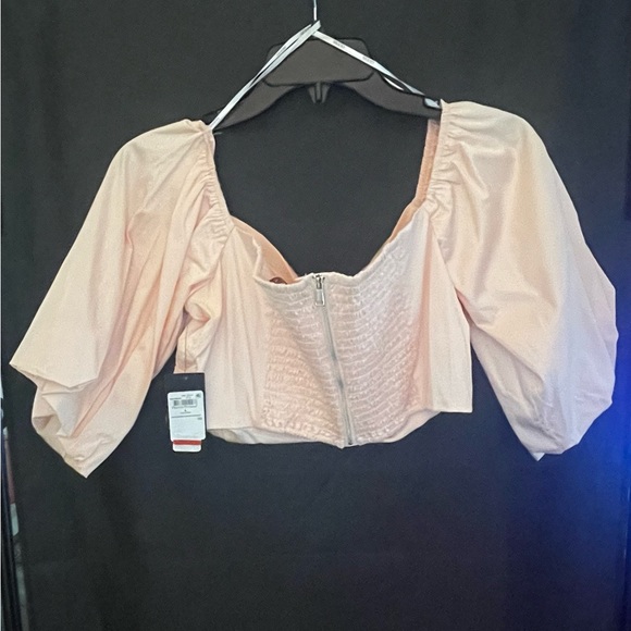 #114 - Off Shoulder Cropped Junior Shirt by GUESS (Brand New) - Picture 5 of 12